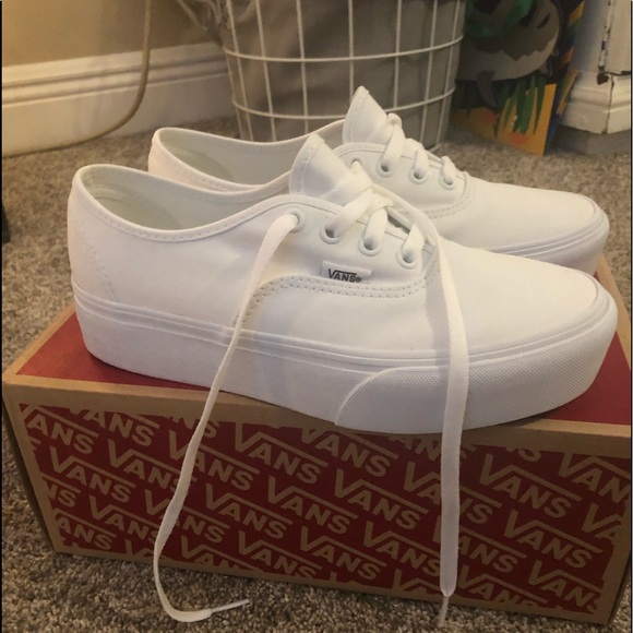 Vans Shoes - Vans white platform sneaker